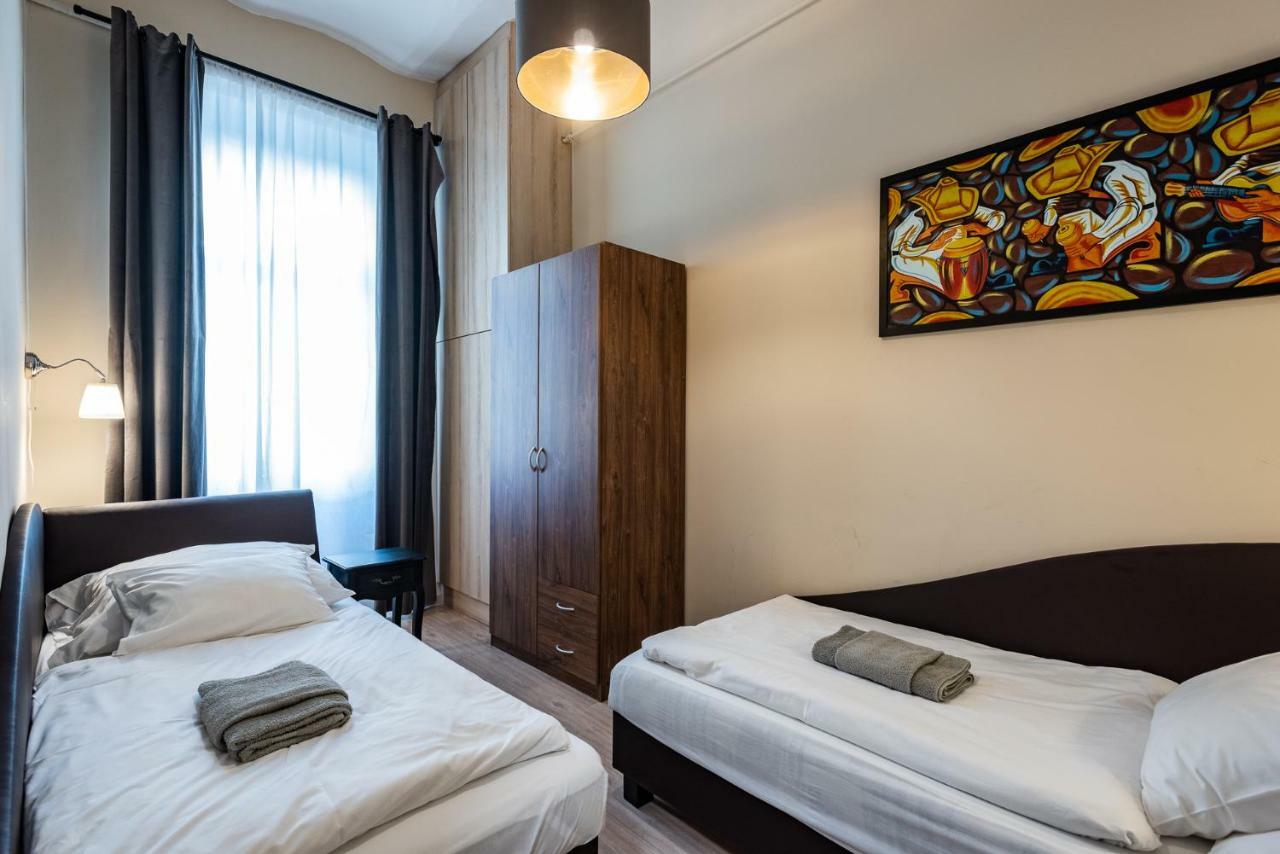 Center,The Rumbach Suite Budapesta Exterior foto