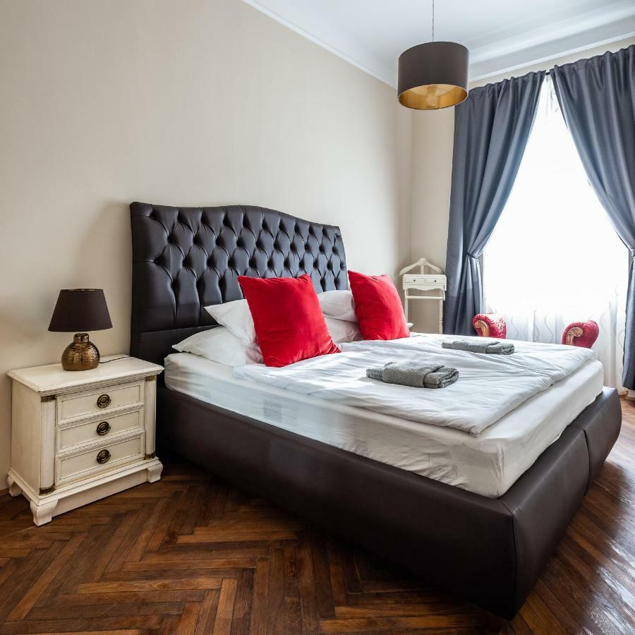 Center,The Rumbach Suite Budapesta Exterior foto